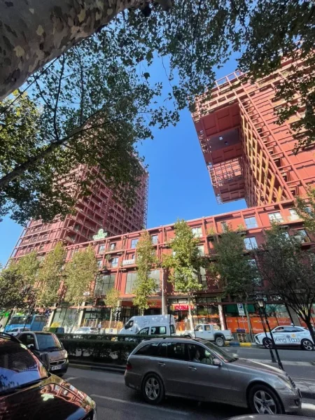 Tirane, shitet Kati 0, 62 m² 403.000 € (Garden Building , 21 Dhjetori)