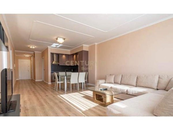 Tirane, shitet apartament 2+1 Kati 9, 120 m² 240.000 Euro