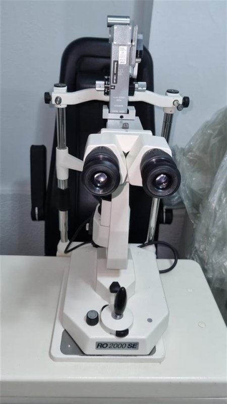 Tirane, shes pajisje mjekesore biomikroskop Slit Lamp Rodenstock RO2000 1.300 Euro