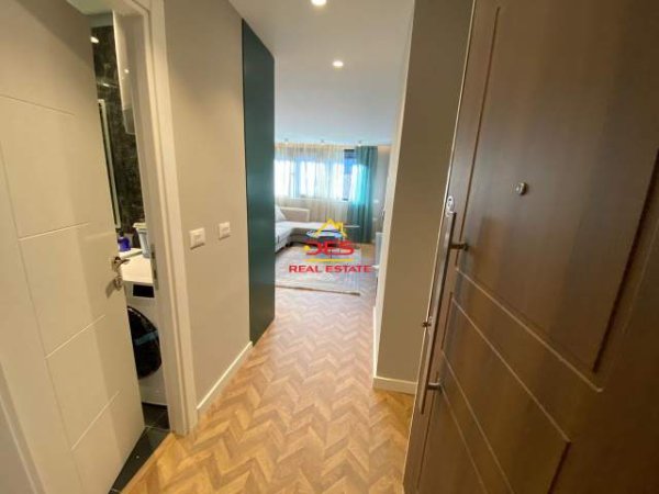 Tirane, jepet me qera apartament Kati 2, 65 m² 600 Euro
