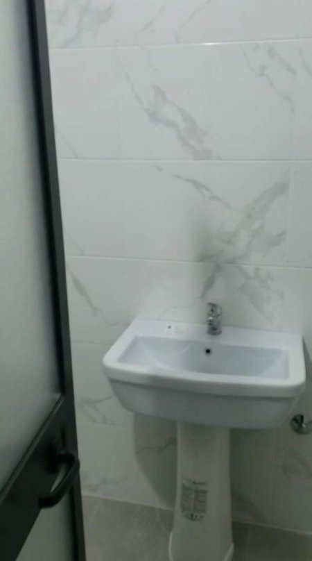 Tirane, jepet me qera apartament 1+1+BLK Kati 3, 65 m² 35.000 Leke (Rruga e Dibres)
