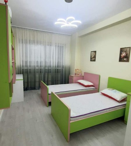 Apartament me qera 2+1+2 tualete + 1 BLK Kati 4 banim, 120 m² 450 Euro (Rruga Sabri Preveza)