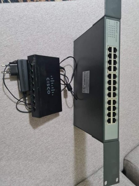 Tirane, shes pajisje Network Mikrotik Cisco Ubiquiti Swtch 1 Euro