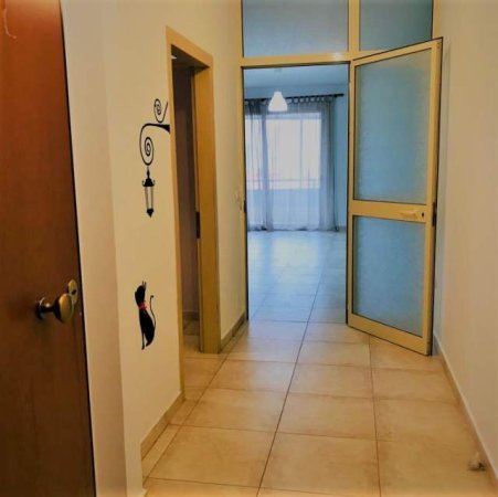 Tirane, shitet apartament 2+1 Kati 5, 115 m² 165.000 Euro
