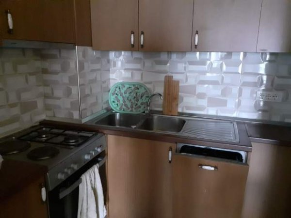 Tirane, jepet me qera apartament 2+1 Kati 7, 87 m² 510 Euro (Komuna e parisit)