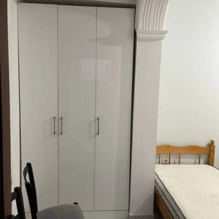 Tirane, jepet me qera apartament 2+1 Kati 3, 80 m² 320 Euro (rruga Sabaudin Gabrani)