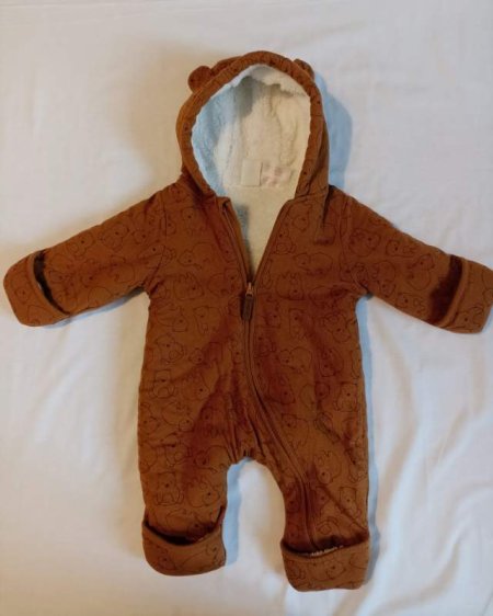 Tirane, oferte Soft hooded jumpsuit 850 Leke