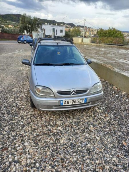 Tirane, shes makine Citroen Viti 2001, 1.100 Euro