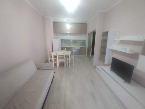Tirane, jepet me qera apartament 1+1 Kati 4, 65 m² 350 Euro (Astir)