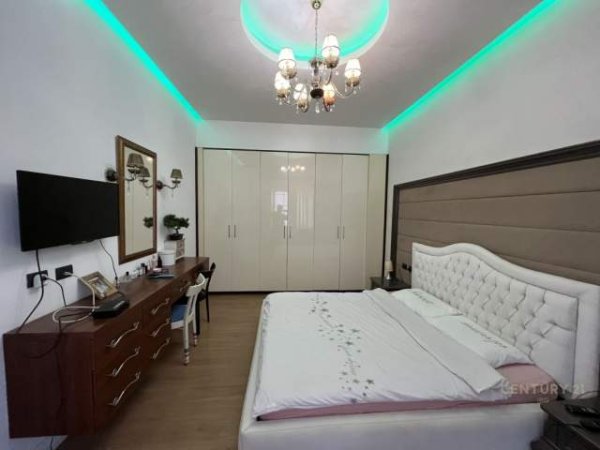 Tirane, shitet apartament 2+1 Kati 2, 93 m² 135.000 Euro (Rruga e Kavajes)