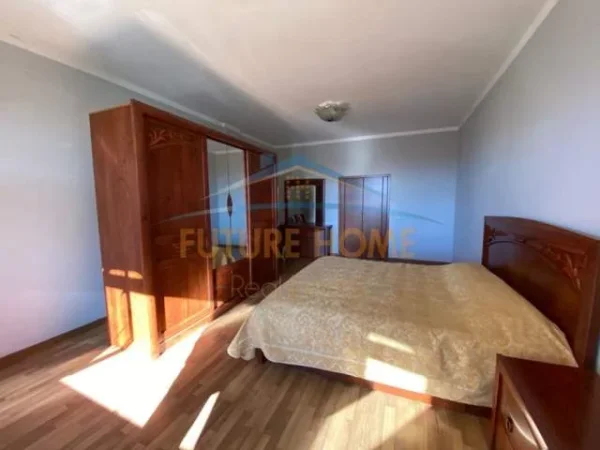 Tirane, shitet Vile Kati 4, 508 m² 430.000 Euro (Rruga Disha)