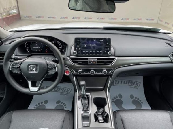 Tirane, shes makine Honda accord Viti 2019, 23.200 Euro