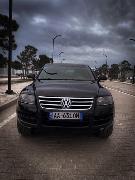 Tirane, jap me qera xhip Volkswagen Touareg Viti 2007, 60 Euro