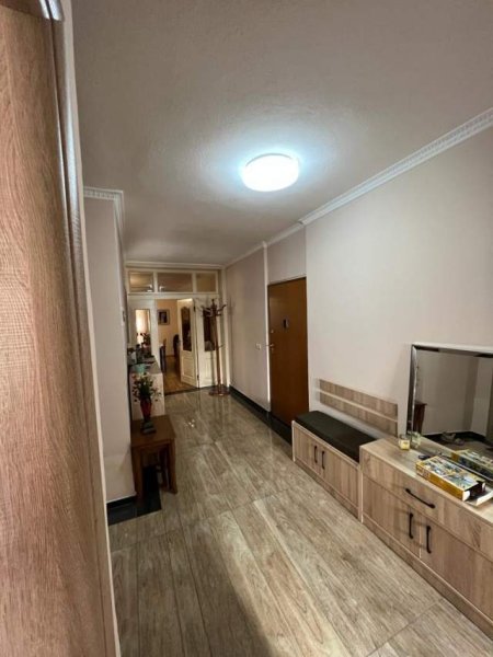 Tirane, jepet me qera 2+1+BLK Kati 7, 600 Euro