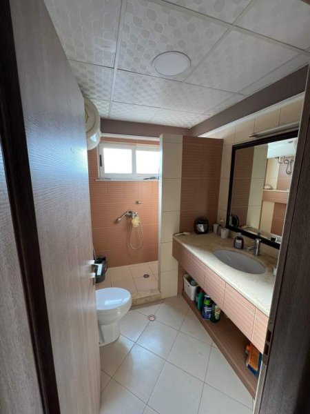 Tirane, jepet me qera apartament 2+1+A+BLK Kati 7, 125 m² 600 Euro (KRISTAL CENTER)