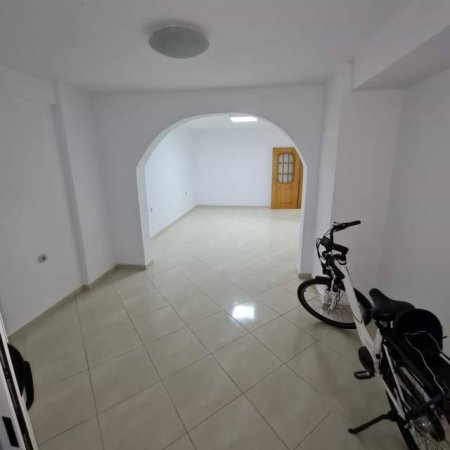 Tirane, shitet apartament 3+1+A+BLK Kati 2, 120 m² 103.000 Euro (RRUGA Irfan Tomini)