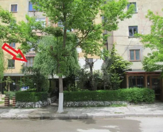 Shitet Apartament 52 m², Cmimi Fillestar 1.120.000 Leke (Lagjia: “Nazmi Rushiti”, Peshkopi)