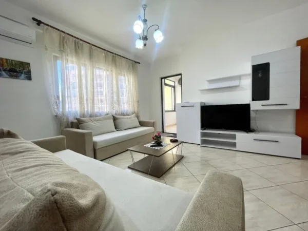 Tirane, shes apartament 2+1+Aneks+Ballkon Kati 8, 116 m² 215.000 € (Ish Stacioni i Trenit)