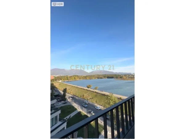 Tirane, shes apartament 3+1+Aneks+Ballkon Kati 5, 239 m² 789.000 € (Lake View)