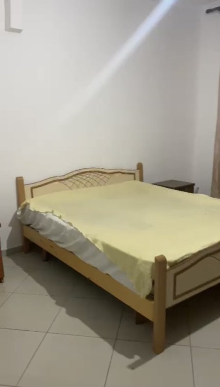 Tirane, jepet me qera apartament 2+1+Ballkon Kati 3, 100 m² 380 € (Apartament 2+1 - Me Qera - Don Bosco - Tirane)