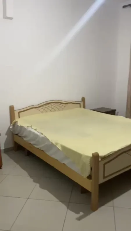 Tirane, jepet me qera apartament 2+1+Ballkon Kati 3, 100 m² 380 € (Apartament 2+1 - Me Qera - Don Bosco - Tirane)