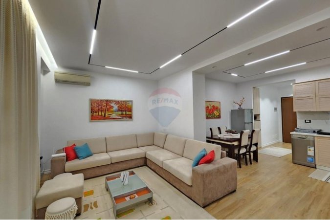 Shqiperi, jepet me qera apartament 2+1 , 104 m² 1.000 € (Rruga e Elbasanit)