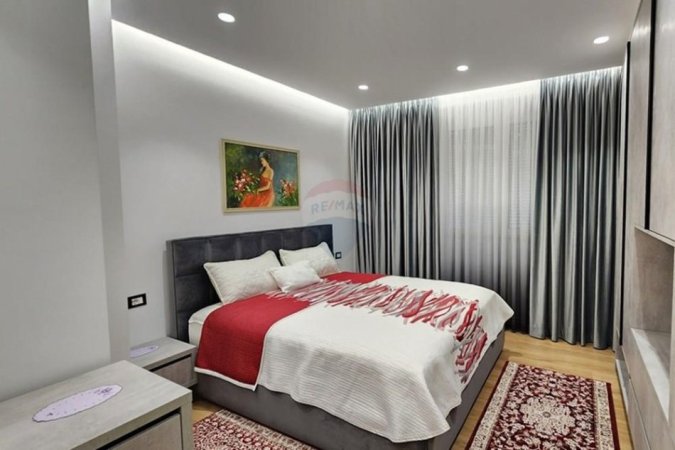 Shqiperi, jepet me qera apartament 2+1 , 104 m² 1.000 € (Rruga e Elbasanit)