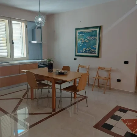 Vlore, shes apartament+verande | Penthouse 2+1+Aneks+Ballkon , 179 m² 260.000 € (Rruga Shaban Demiraj)