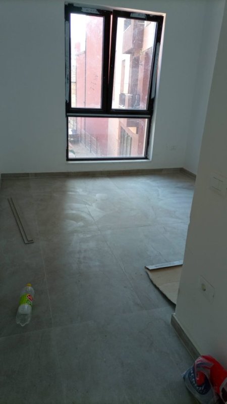 Tirane, shitet apartament 2+1 Kati 2, 97 m² 240.000 € (rruga Besim Imami)