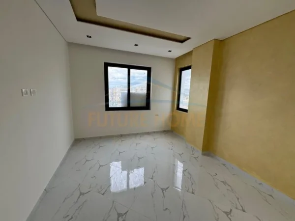 Durres, shitet apartament 2+1+Ballkon Kati 5, 91 m² 160.000 € (qerret)