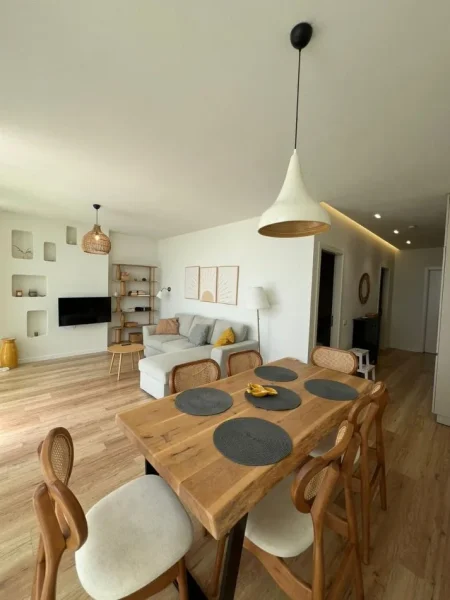Vlore, shitet apartament+verande | Penthouse 2+1+Aneks+Ballkon Kati 0, 250 m² 765.000 € (Green Coast 1, Palase)
