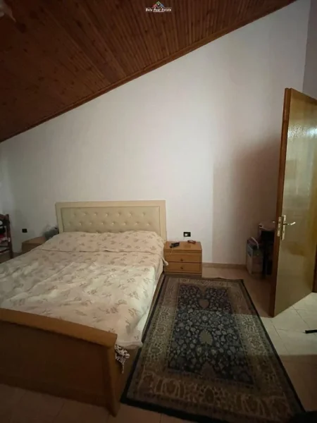 Tirane, shes apartament 2+1 Kati 5, 144 m² 186.000 € (komuna e parisit)