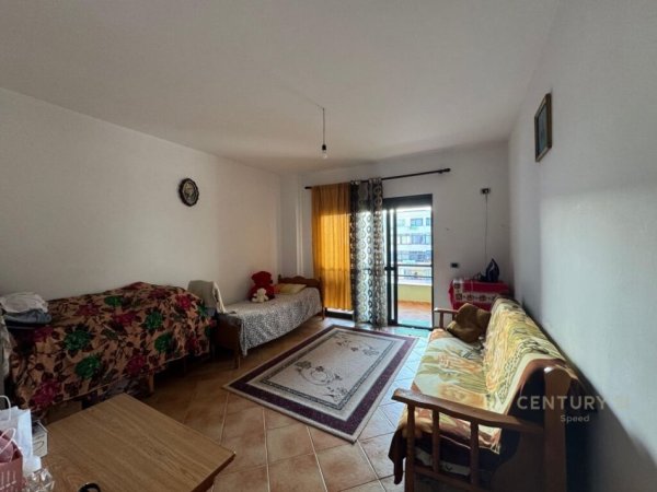 Tirane, shitet apartament 2+1 Kati 6, 100 m² 125.000 € (Rruga 5 Maj)