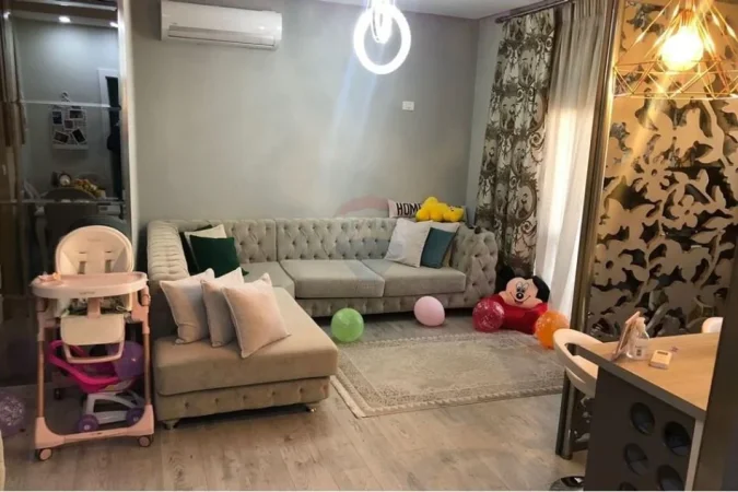 Tirane, jepet me qera apartament 1+1+Ballkon Kati 6, 66 m² 550 € (ASTIR)