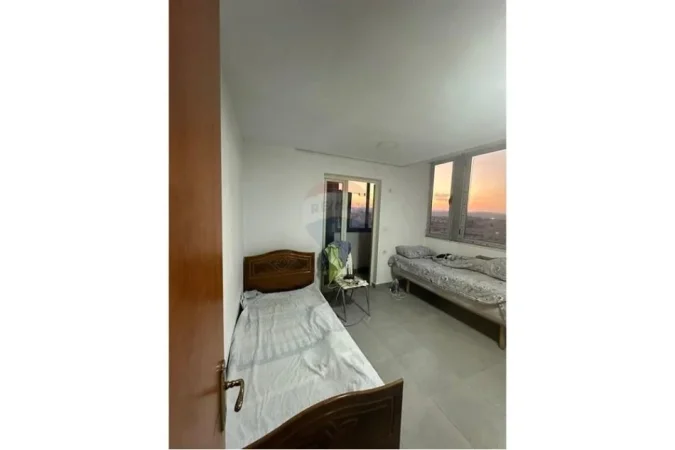 Tirane, shitet apartament 2+1 Kati 10, 95 m² 95.000 € (Don Bosko)