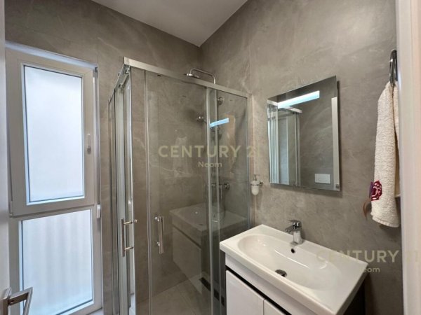 Tirane, shes apartament 3+1+Ballkon Kati 3, 125 m² 330.000 € (Park Life Residence, Liqeni i Thatë)