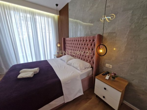 Tirane, shitet apartament 1+1 Kati 1, 88 m² 196.000 € (pazari i ri)