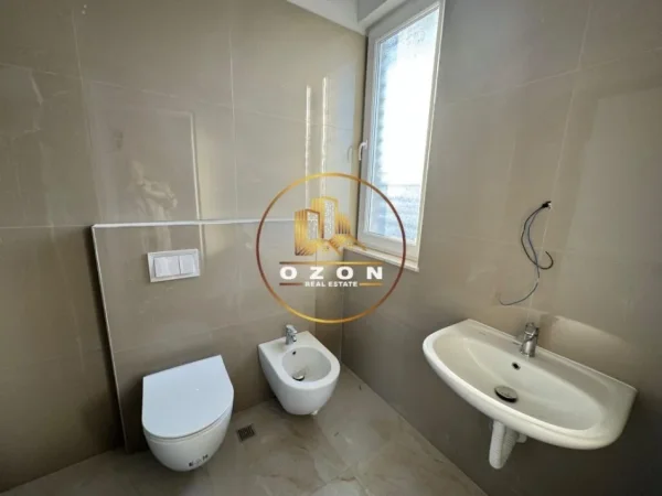 Apartament 2+1+2 për Shitje në Kompleksin Univers City, Pranë QTU-së!