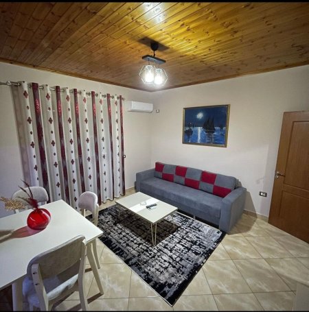 Tirane, jepet me qera apartament 1+1+Ballkon Kati 4, 60 m² 450 € (Don Bosko prane fiori di bosko)