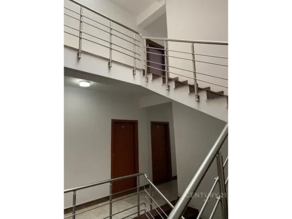 Shkoder, shitet apartament 1+1 Kati 3, 73 m² 1.500.003 € 