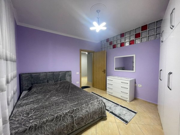 Tirane, jepet me qera apartament 2+1+Ballkon Kati 1, 100 m² 700 € (Don Bosko)