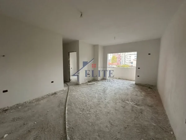 Tirane, shitet apartament 2+1 Kati 7, 98 m² 117.060 € (Yzberisht)
