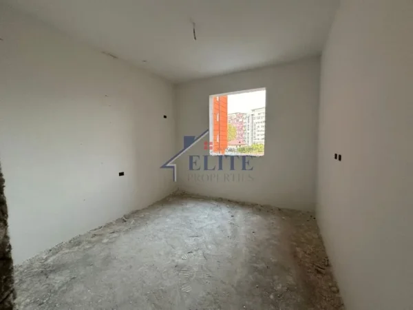 Tirane, shitet apartament 2+1 Kati 7, 98 m² 117.060 € (Yzberisht)