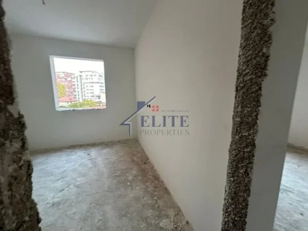 Tirane, shitet apartament 2+1 Kati 7, 98 m² 117.060 € (Yzberisht)
