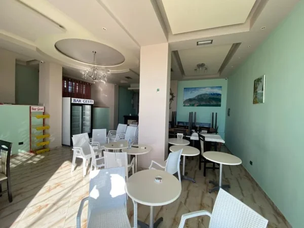 Durres, shitet bar-resorant Kati 1, 146 m² (SHKEMBI KAVAJES!)