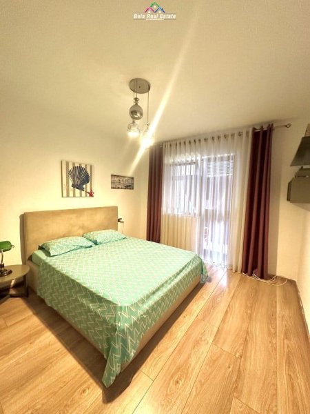 Tirane, jepet me qera apartament 1+1+Ballkon Kati 5, 60 m² 550 € (Mine Peza)