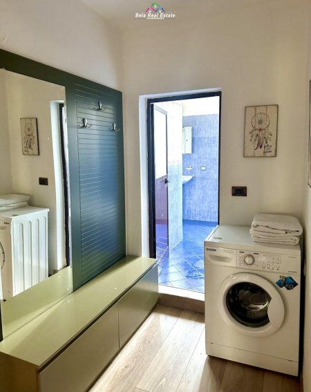 Tirane, jepet me qera apartament 1+1+Ballkon Kati 5, 60 m² 550 € (Mine Peza)