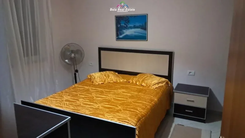 Tirane, jepet me qera 2+1 Kati 6, 80 m² 500 € (brryli)