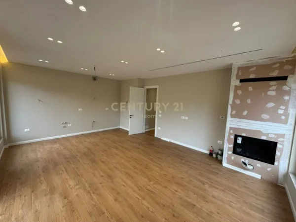 Tirane, shes apartament 2+1+Aneks+Ballkon Kati 3, 107 m² 255.000 € (Rezidenca SECRET GARDEN TEG)