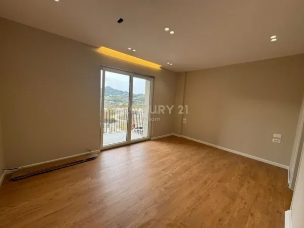 Tirane, shes apartament 2+1+Aneks+Ballkon Kati 3, 107 m² 255.000 € (Rezidenca SECRET GARDEN TEG)